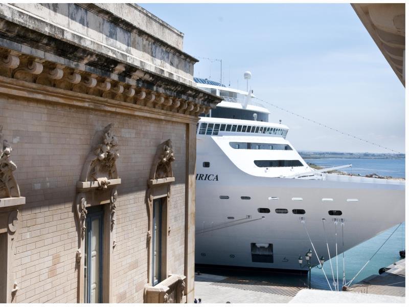 Marina Bay Βίλα Τράπανι Εξωτερικό φωτογραφία